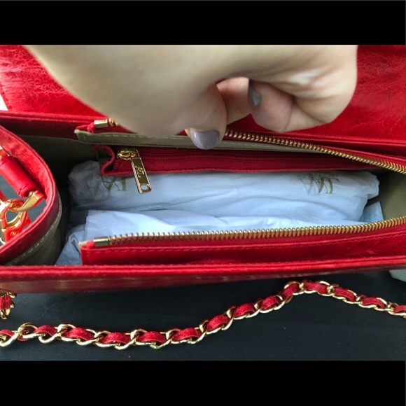 AY LAZZARO NWT — shoulder purse/bag-red leather - Picture 5 of 7